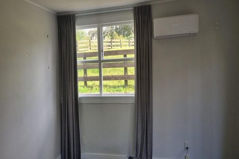 Photo of property in 195 Riverhead Road, Kumeu, 0892