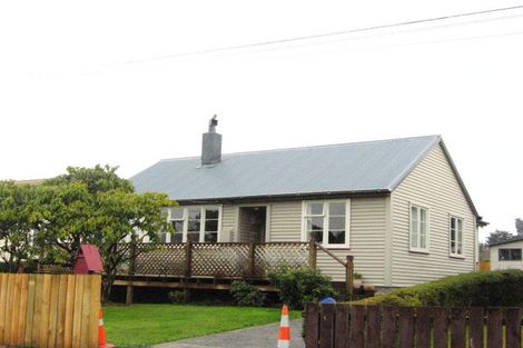 Photo of property in 16 Freyberg Avenue, Sawyers Bay, Port Chalmers, 9023