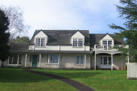 Photo of property in 2 Barberton Terrace, Red Hill, Papakura, 2110