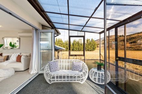 Photo of property in 72 Jims Way, Frankton, Queenstown, 9371