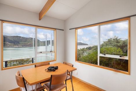 Photo of property in 11 Ranui Crescent, Diamond Harbour, 8971