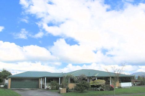 Photo of property in 1 Thelma Place, Lynmore, Rotorua, 3010