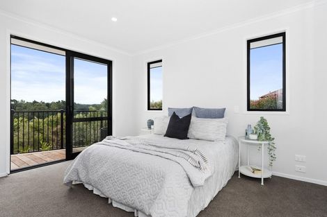 Photo of property in 32 Blacklock Road, Pyes Pa, Tauranga, 3112