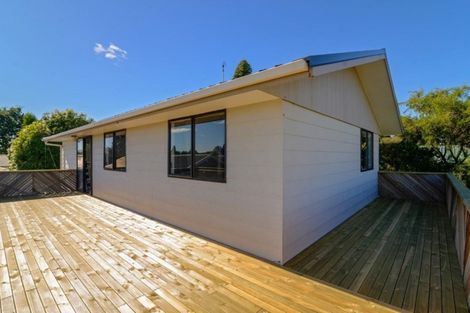 Photo of property in 16 Bronte Place, Owhata, Rotorua, 3010