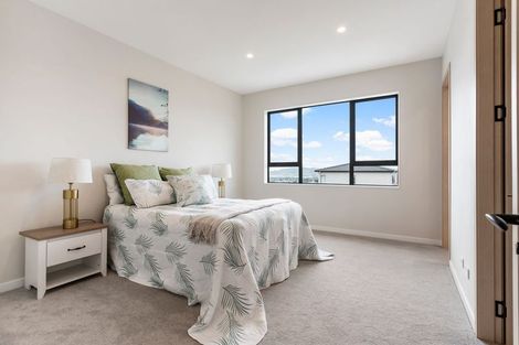 Photo of property in 14 Glann Lane, Flat Bush, 2019