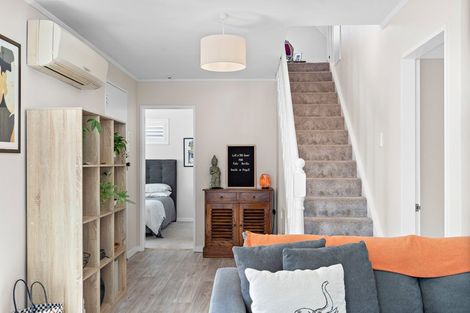 Photo of property in 62 Mcmaster Street, Greytown, 5712