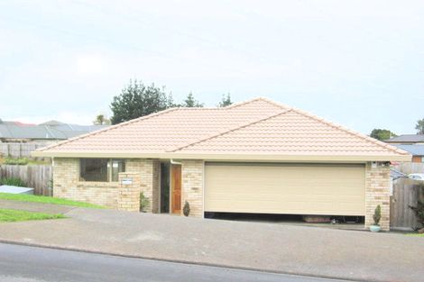 Photo of property in 6 Kumar Place, The Gardens, Auckland, 2105