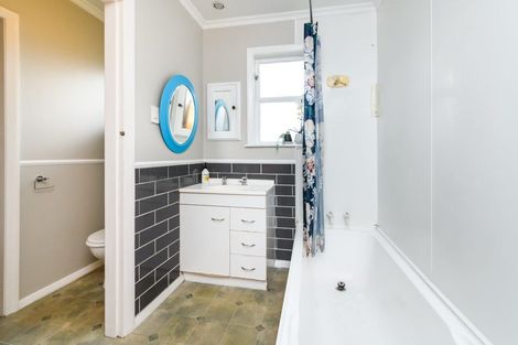 Photo of property in 40 Seaforth Avenue, Milson, Palmerston North, 4414