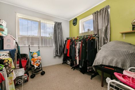 Photo of property in 25 Astor Place, Manurewa, Auckland, 2102