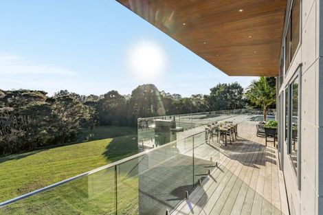 Photo of property in 73 Warman Road, Okura, Albany, 0792