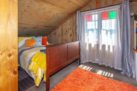 Photo of property in 409 Port Road, Whangamata, 3620