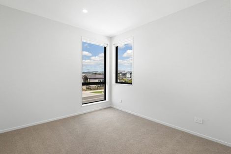 Photo of property in 3 Ngakoro Road, Karaka, Papakura, 2113