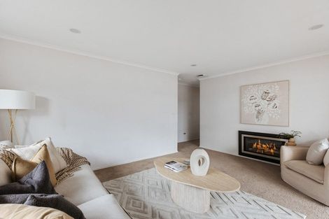 Photo of property in 16 Selliera Place, Papamoa Beach, Papamoa, 3118
