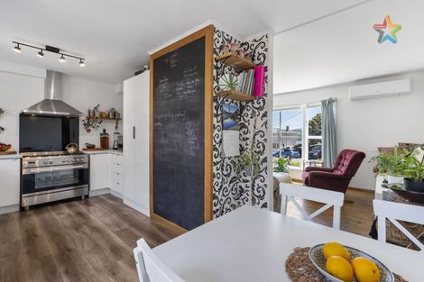 Photo of property in 12b Rahui Street, Strathmore Park, Wellington, 6022