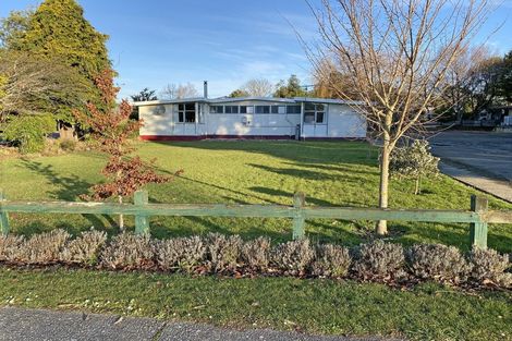 Photo of property in 20 Ryley Street, Owaka, 9535