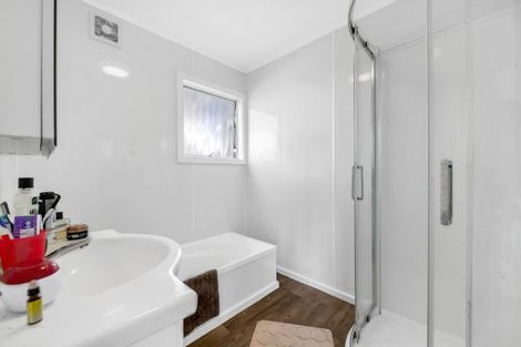 Photo of property in 14 Oreti Place, Clover Park, Auckland, 2019