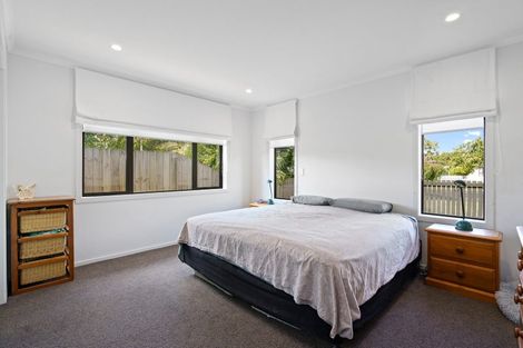 Photo of property in 285 Shakespeare Street, Leamington, Cambridge, 3432