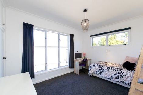 Photo of property in 113 Taradale Road, Onekawa, Napier, 4110