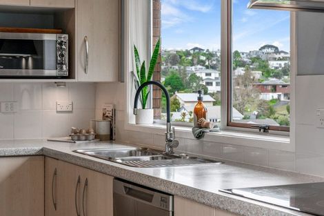 Photo of property in 54 Saddleback Rise, Murrays Bay, Auckland, 0630