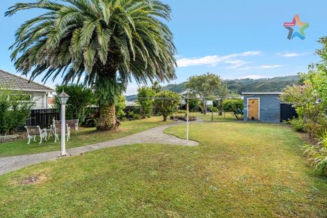 Photo of property in 21 Bledisloe Crescent, Wainuiomata, Lower Hutt, 5014