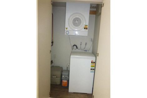 Photo of property in 4/24 Whitmore Street, Edgeware, Christchurch, 8013