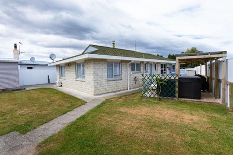 Photo of property in 46 Hospital Street, Dannevirke, 4930