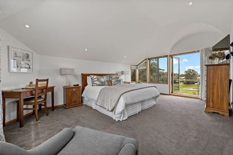 Photo of property in 14 Isherwood Place, Saint Johns, Auckland, 1072