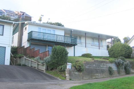 Photo of property in 28 Papakowhai Road, Papakowhai, Porirua, 5024