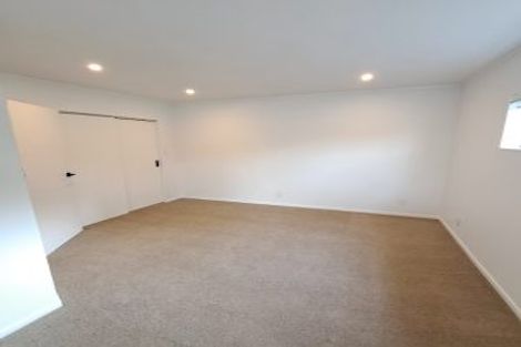 Photo of property in 11 Ballantrae Place, Highlands Park, New Plymouth, 4312