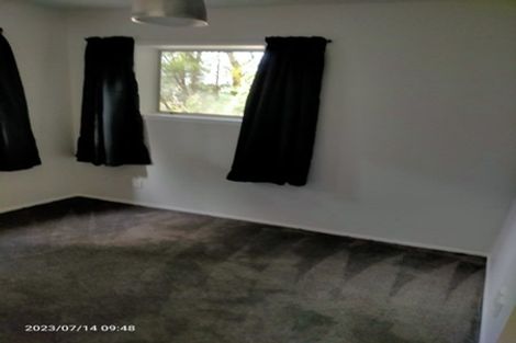 Photo of property in 24 Heaton Grove, Chatswood, Auckland, 0626