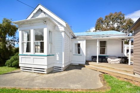 Photo of property in 122 Harbour Terrace, North Dunedin, Dunedin, 9016