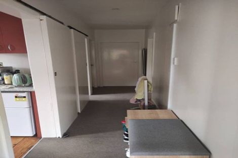 Photo of property in 11 Randwick Road, Northland, Wellington, 6012