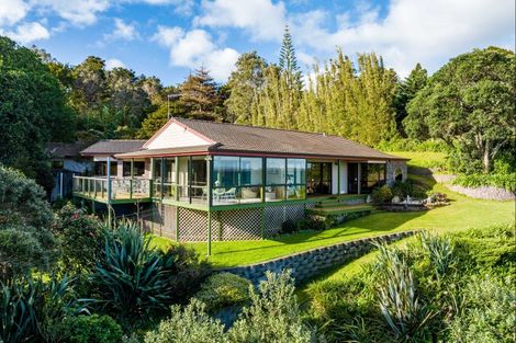 Photo of property in 20 Manganese Point Road, Tamaterau, Whangarei, 0174