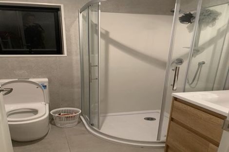 Photo of property in 3/2c Walsall Street, Avondale, Auckland, 1026