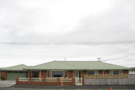 Photo of property in 2 David Street, Westown, New Plymouth, 4310