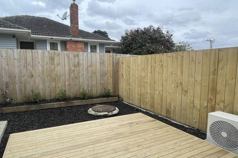 Photo of property in 1/15 Toru Street, Te Atatu Peninsula, Auckland, 0610