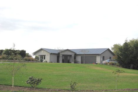 Photo of property in 16 Grove Avenue, Weston, Oamaru, 9401