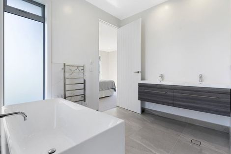 Photo of property in 5 Riverside Way, Clevedon, Papakura, 2585