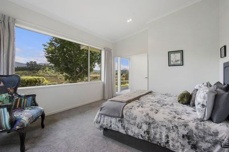 Photo of property in 21 Riverside Place, Katikati, 3129
