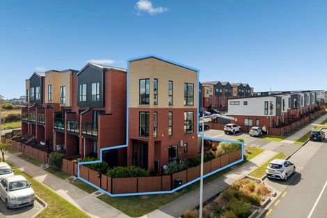 Photo of property in 28 Treeline Lane, Flat Bush, Auckland, 2019