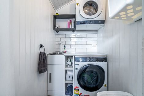 Photo of property in 203 Margaret Street, Glengarry, Invercargill, 9810