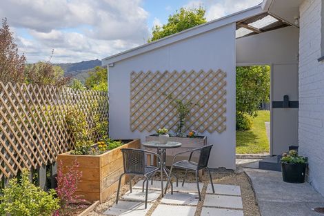 Photo of property in 13 Farrier Grove, Featherston, 5710