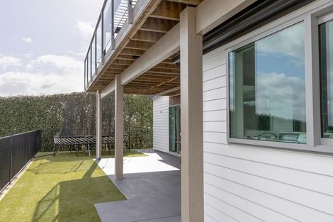 Photo of property in 60c Margaret Drive, Omokoroa, 3114