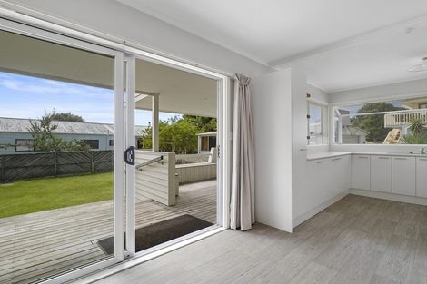 Photo of property in 8 Fidelis Avenue, Snells Beach, 0920