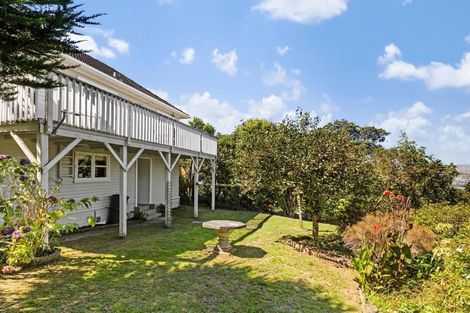 Photo of property in 19 Hiwi Crescent, Titahi Bay, Porirua, 5022