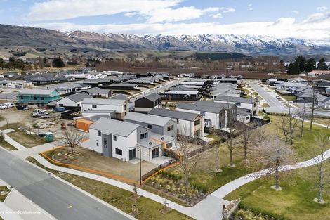 Photo of property in 24 Wallis Drive, Cromwell, 9310