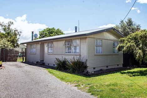 Photo of property in 65 River Road, Masterton, 5810