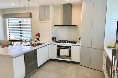 Photo of property in 17 Somerby Mews, Silverstream, Upper Hutt, 5019