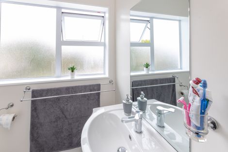 Photo of property in 39 Rowan Avenue, Aranui, Christchurch, 8061