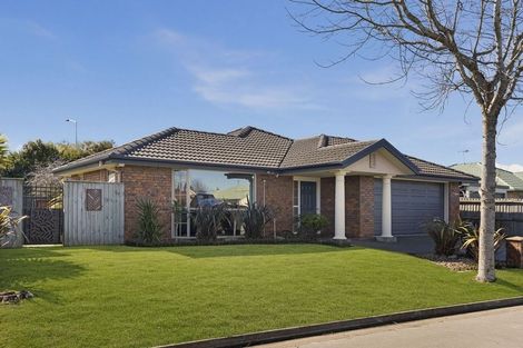 Photo of property in 21 Havana Gardens, Shirley, Christchurch, 8052